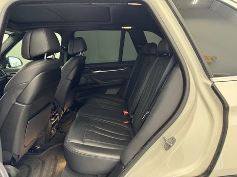 Used 2018 BMW X5 sDrive35i image 18