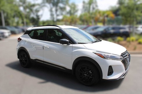 Used 2022 Nissan Kicks SR image 14