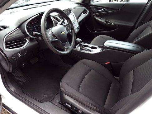 Used 2024 Chevrolet Malibu LT image 9