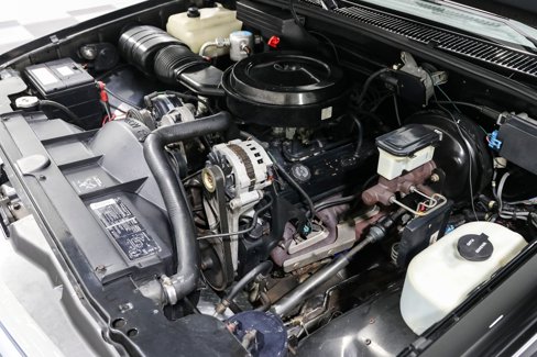Used 1991 Chevrolet Silverado 1500 4x4 Regular Cab image 11