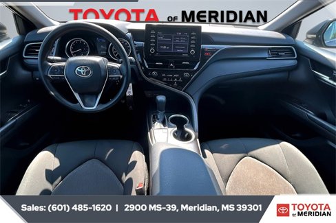 Used 2024 Toyota Camry LE image 13