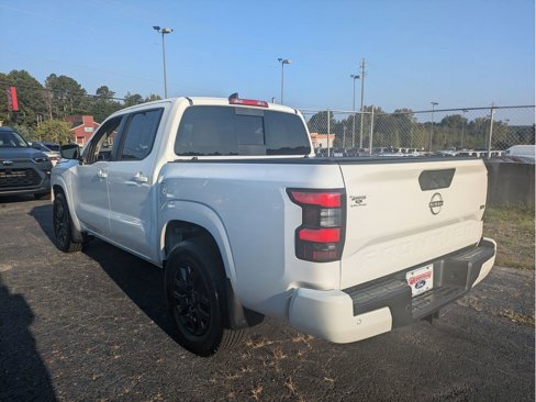 Used 2023 Nissan Frontier SV w/ SV Convenience Package image 10