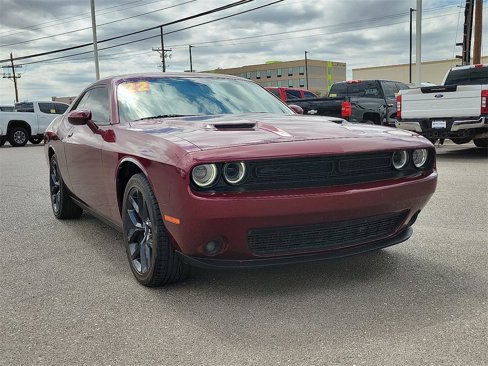 Used 2022 Dodge Challenger SXT w/ Blacktop Package image 2