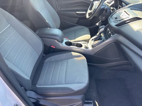Used 2013 Ford Escape SE image 9