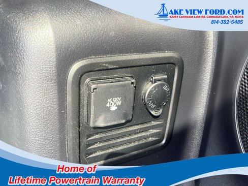Used 2015 Toyota 4Runner Limited image 15