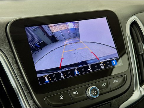 Used 2022 Chevrolet Equinox LT image 13