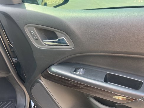 Used 2022 GMC Canyon Elevation image 10