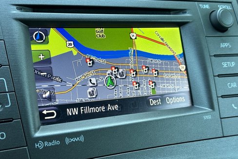 Used 2015 Toyota Prius Three image 19