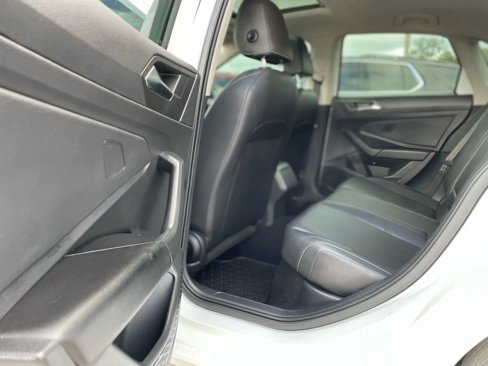 Used 2019 Volkswagen Jetta SEL image 23