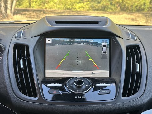 Used 2018 Ford Escape Titanium w/ Ford Safe & Smart Package image 7
