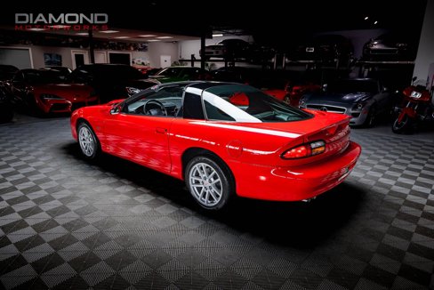Used 2002 Chevrolet Camaro Z28 w/ SS Performance/Appearance Pkg image 4