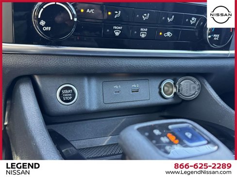 Used 2021 Nissan Rogue S image 27