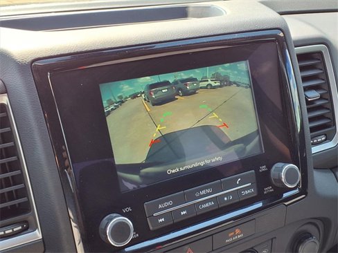 Used 2022 Nissan Frontier SV image 5