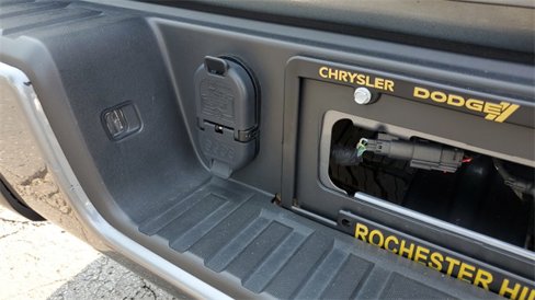 Used 2022 GMC Canyon Elevation w/ Elevation Premium Package image 25