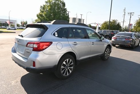 Used 2017 Subaru Outback 2.5i Limited image 12