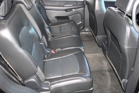 Used 2016 Ford Explorer XLT w/ Equipment Group 202A image 11