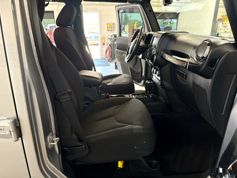 Used 2015 Jeep Wrangler Unlimited Sport w/ Quick Order Package 24S image 44
