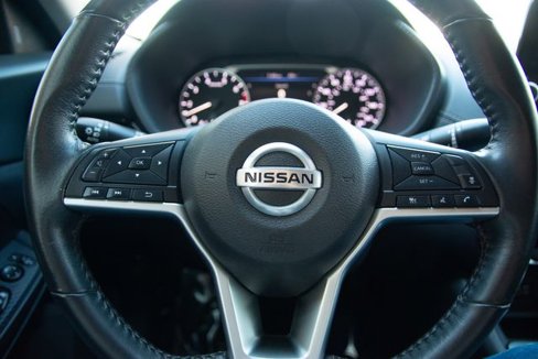 Used 2022 Nissan Sentra SV image 15