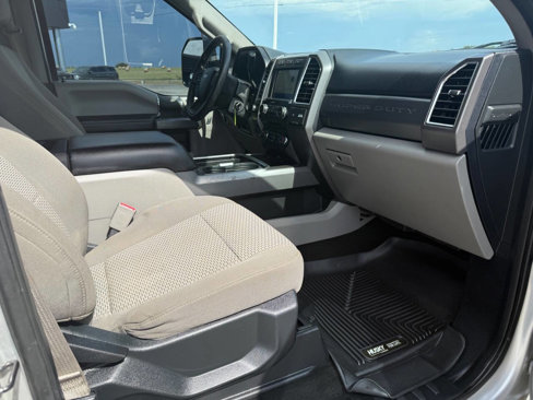 Used 2017 Ford F250 XLT w/ XLT Value Package image 39