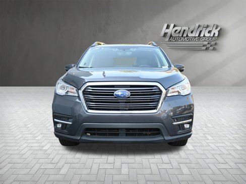 Used 2019 Subaru Ascent Limited w/ Popular Package #3 image 3