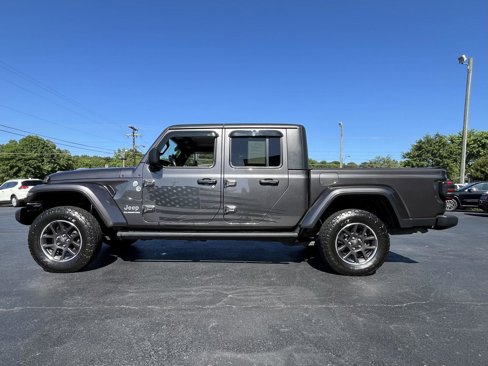 Used 2021 Jeep Gladiator Overland w/ Cold Weather Group image 19