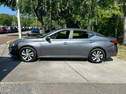 Used 2020 Nissan Altima 2.5 S image 2