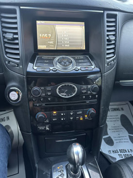 Used 2011 INFINITI FX35 AWD image 22