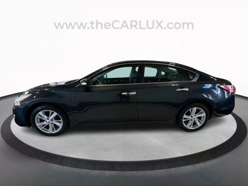 Used 2015 Nissan Altima 2.5 SV image 4