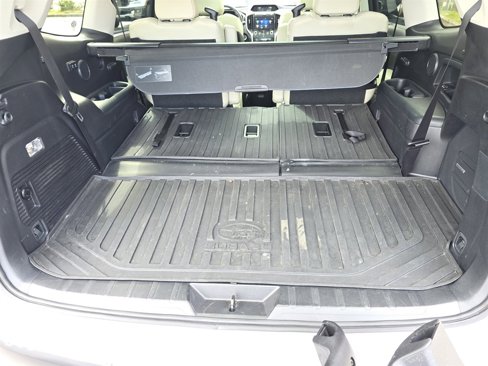 Used 2020 Subaru Ascent Limited w/ Technology Package image 9