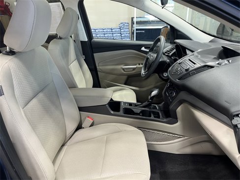 Used 2018 Ford Escape SE image 15
