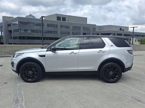 Used 2018 Land Rover Discovery Sport HSE image 2