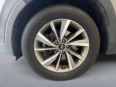 Used 2019 Hyundai Santa Fe SEL image 20