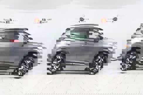 Used 2021 Nissan Rogue SL w/ Premium Package image 2
