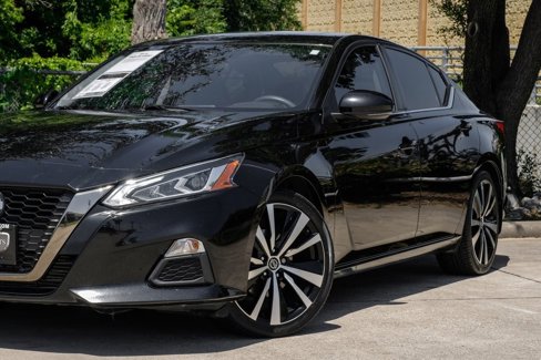 Used 2022 Nissan Altima 2.0 SR image 14