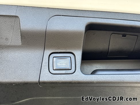Used 2018 GMC Acadia SLT image 24