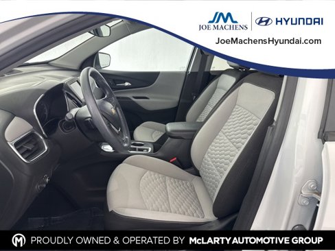 Used 2020 Chevrolet Equinox LS w/ LS Convenience Package image 24