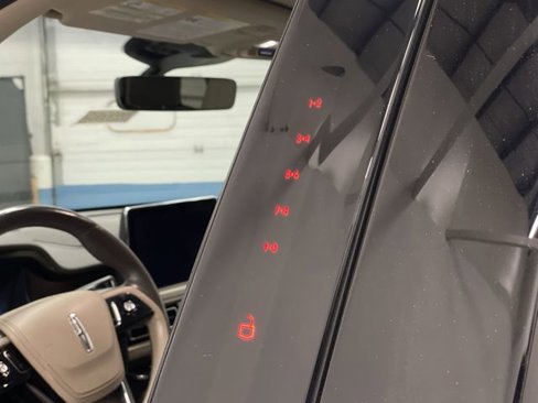 Used 2021 Lincoln Aviator Reserve image 41