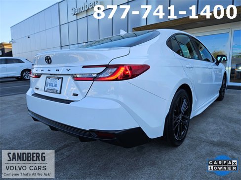 Used 2025 Toyota Camry Hybrid image 5