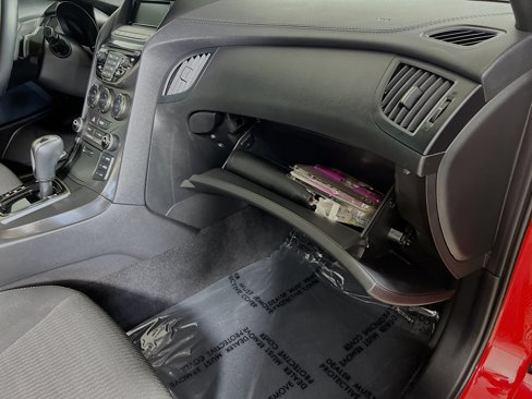 Used 2014 Hyundai Genesis 2.0T image 34