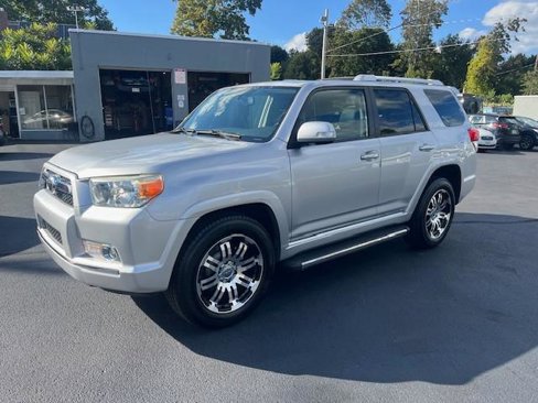 Used 2011 Toyota 4Runner Limited image 1