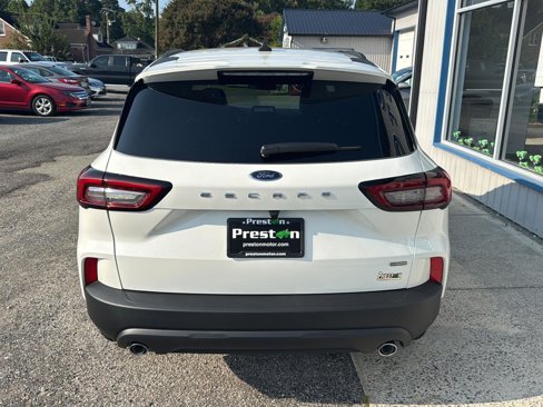 New 2025 Ford Escape ST-Line w/ Equipment Group 301A image 4