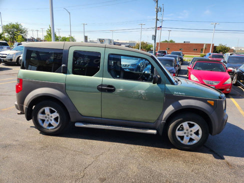 Used 2004 Honda Element EX image 3