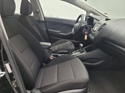 Used 2017 Kia Forte LX image 21
