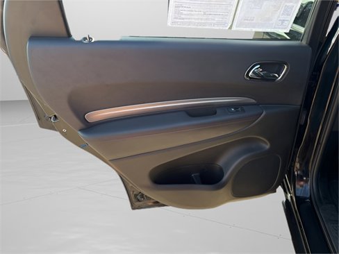 Used 2018 Dodge Durango R/T image 18
