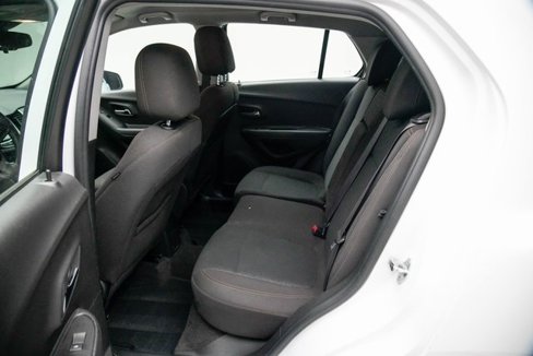 Used 2017 Chevrolet Trax LS image 24