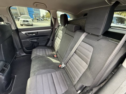 Used 2018 Honda CR-V LX image 29