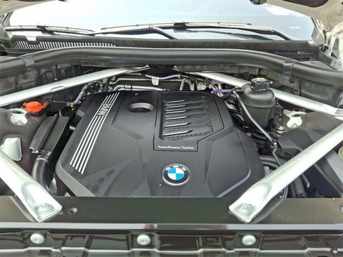 Used 2022 BMW X7 xDrive40i w/ Premium Package image 29