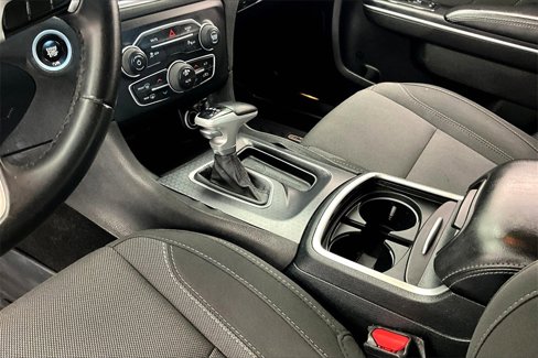 Used 2018 Dodge Charger SXT Plus image 15
