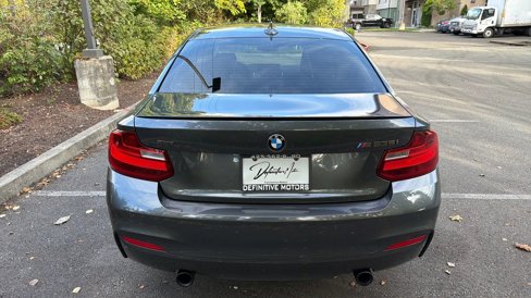 Used 2016 BMW M235i xDrive Coupe image 4