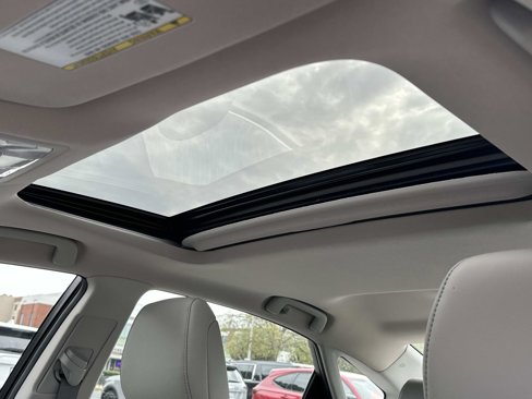 Used 2018 Toyota Avalon XLE Premium image 18